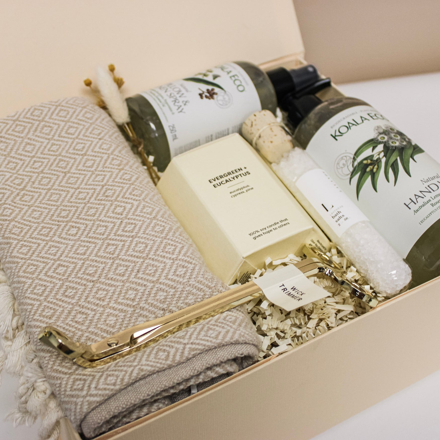 home essentials gift box for closing gifts