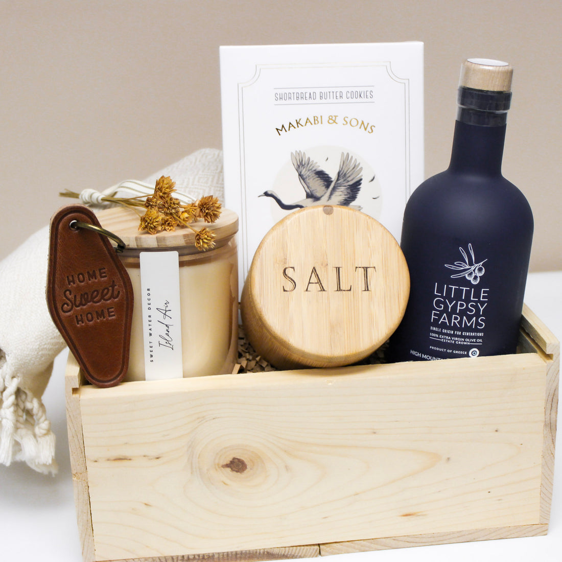Luxury housewarming gift box