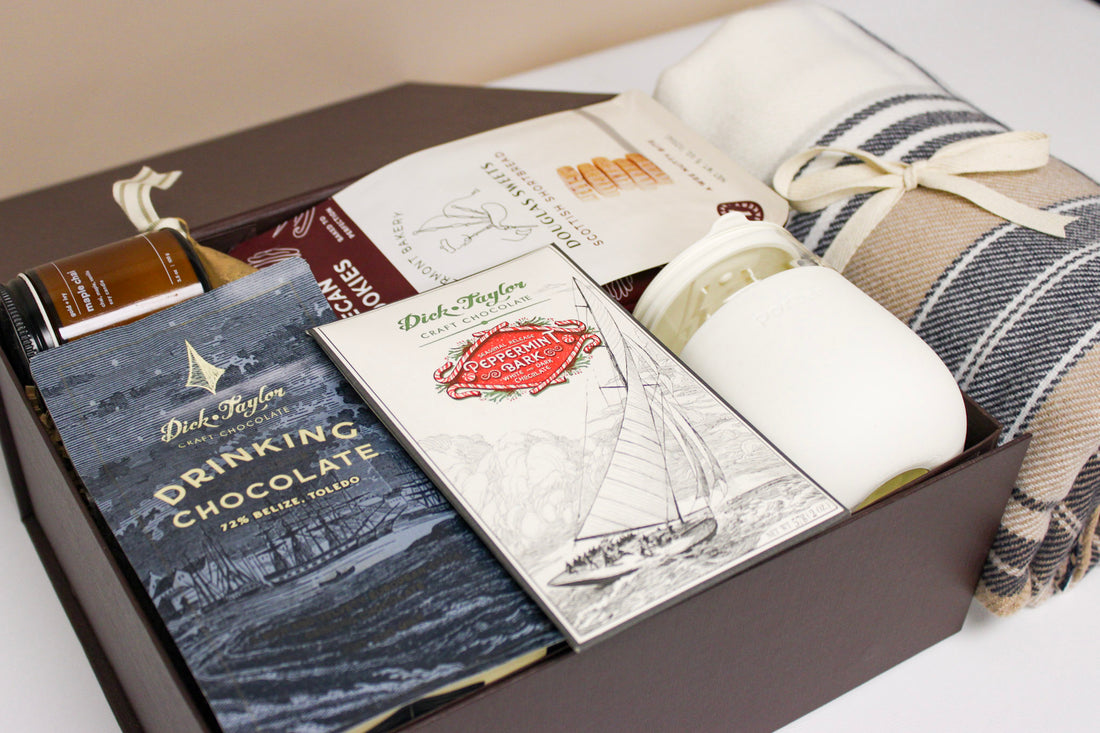 Holiday at Home Gift Box - MeaningFull Gift Lab