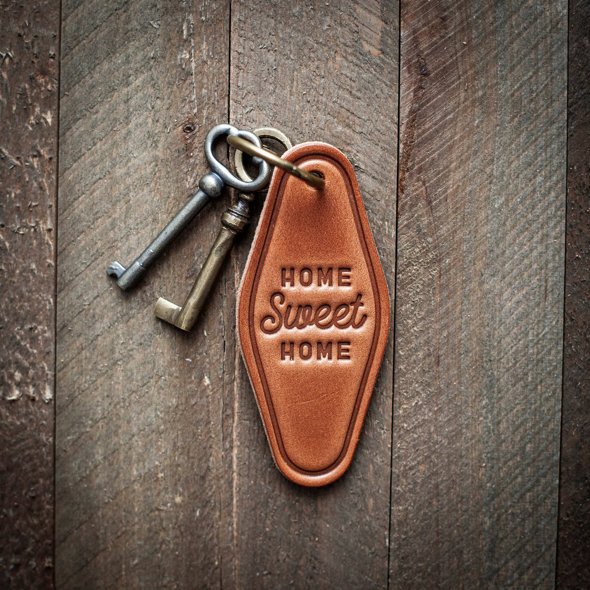 Home sweet home leather keychain